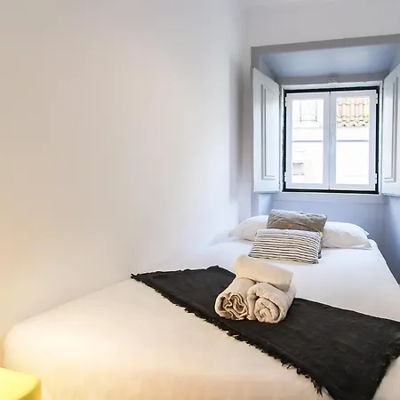 Cosy Avenida By Homing Lisbona